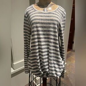 Bobeau Women’s Tunic Size Small